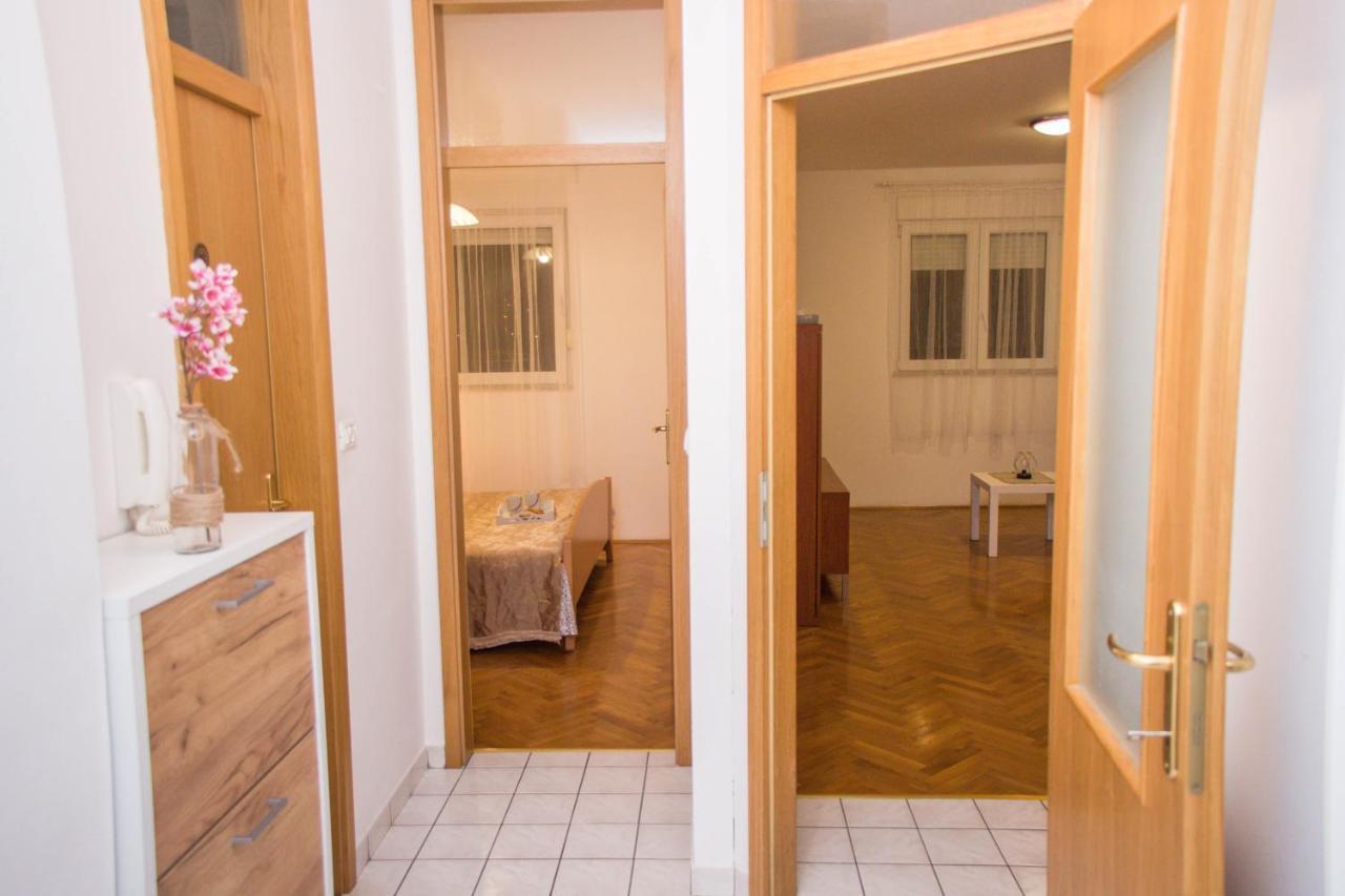 Apartment Banovic Omiš Zewnętrze zdjęcie